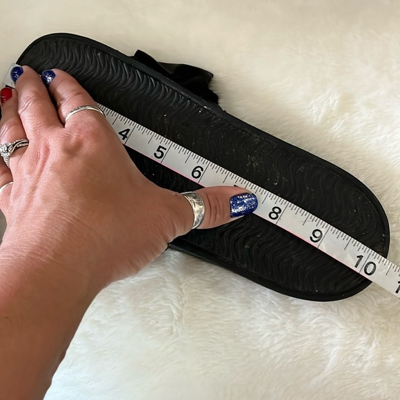 Black satin slides 7 8 bow knot sandals rubber molded foot fakin-stock M - Picture 8 of 8